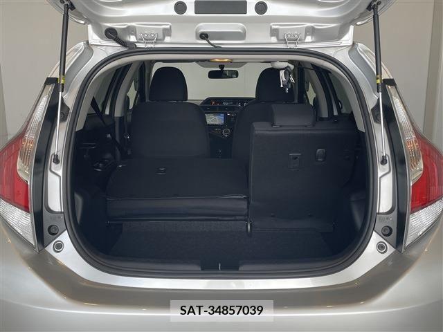 Toyota AQUA 2017-03 356185-5