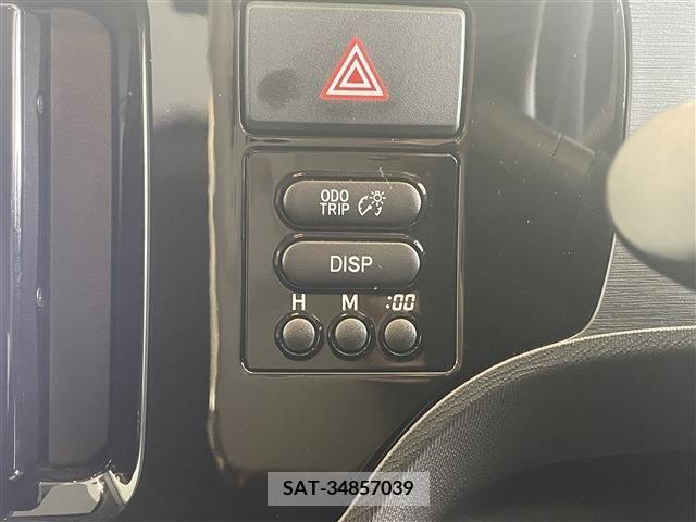 Toyota AQUA 2017-03 356185-18