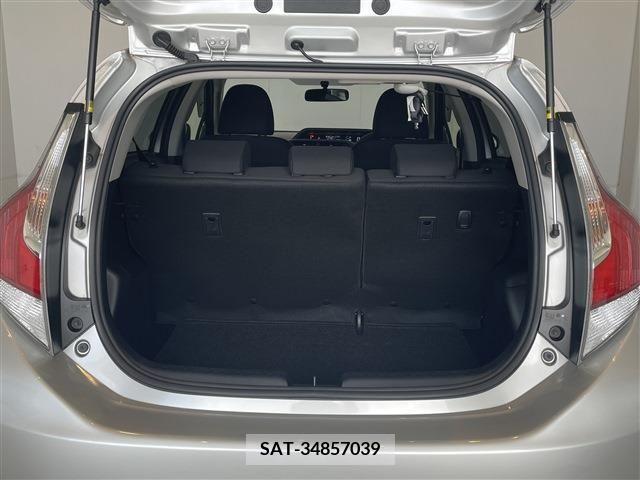 Toyota AQUA 2017-03 356185-29