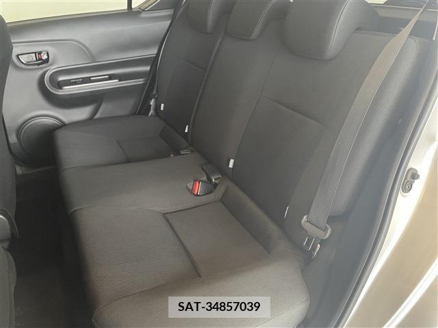 Toyota AQUA 2017-03 356185-28