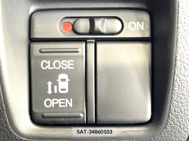 Honda N BOX CUSTOM 2016-09 375753-5