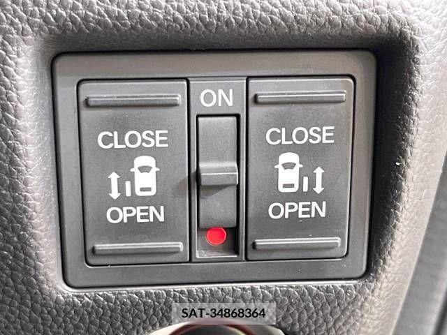 Honda N BOX CUSTOM 2018-02 336305-5