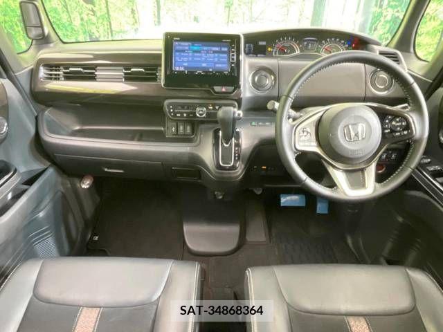 Honda N BOX CUSTOM 2018-02 336305-1