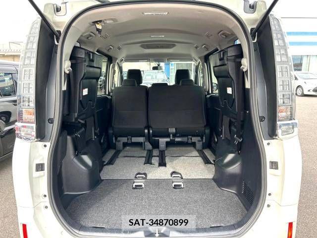 Toyota VOXY 2017-07 321526-14