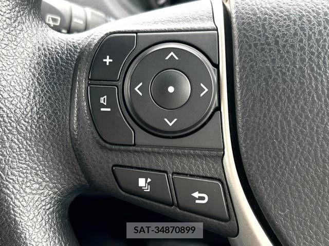 Toyota VOXY 2017-07 321526-4