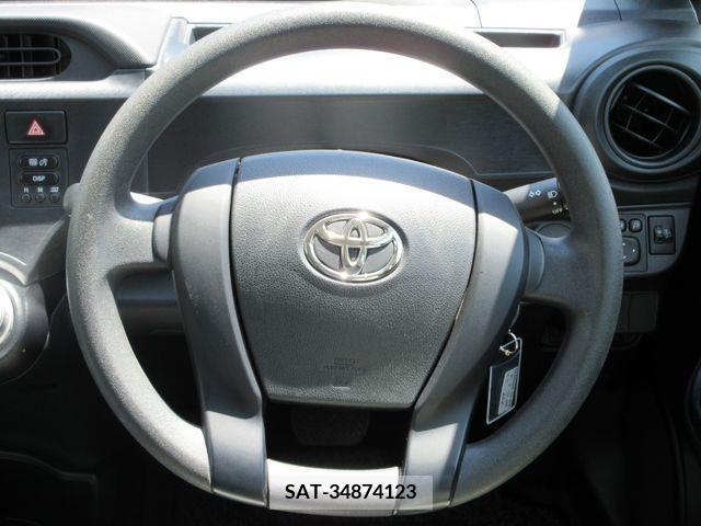 Toyota AQUA 2017-06 344817-24