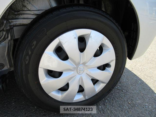 Toyota AQUA 2017-06 344817-28