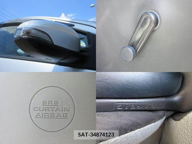 Toyota AQUA 2017-06 344817-11