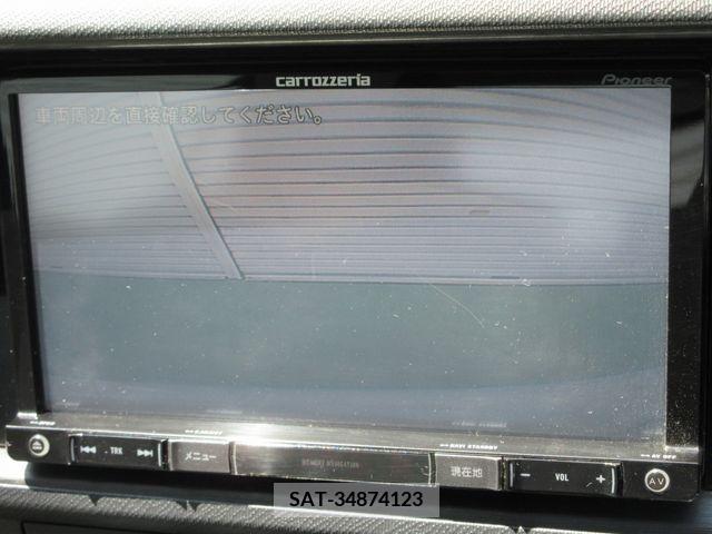 Toyota AQUA 2017-06 344817-4