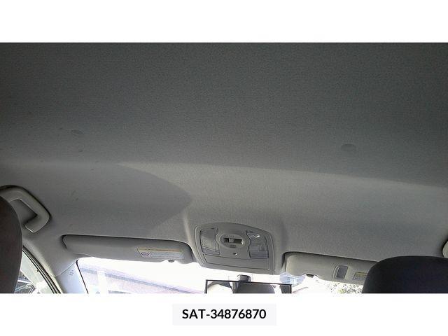 Toyota PRIUS 2011-03 205412-17