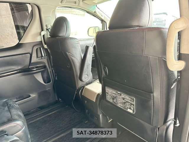 Toyota VELLFIRE 2013-11 376652-9