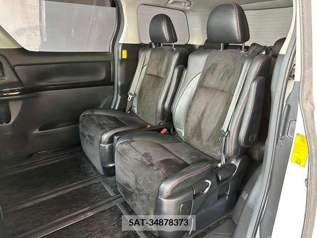 Toyota VELLFIRE 2013-11 376652-16