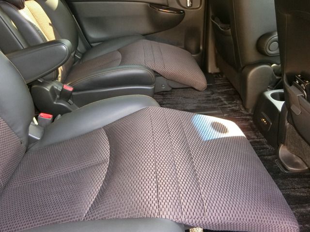 Nissan ELGRAND 2011-03 25015-13