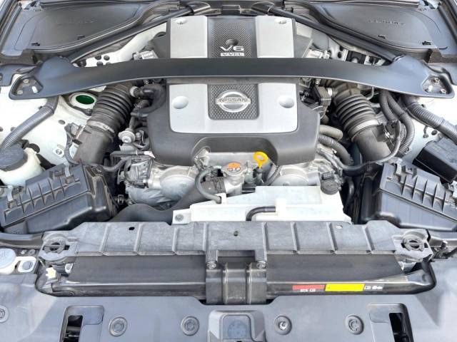 Nissan FAIRLADY Z 2013-01 15429-17