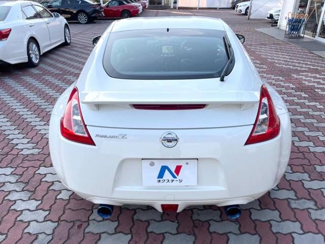 Nissan FAIRLADY Z 2013-01 15429-14