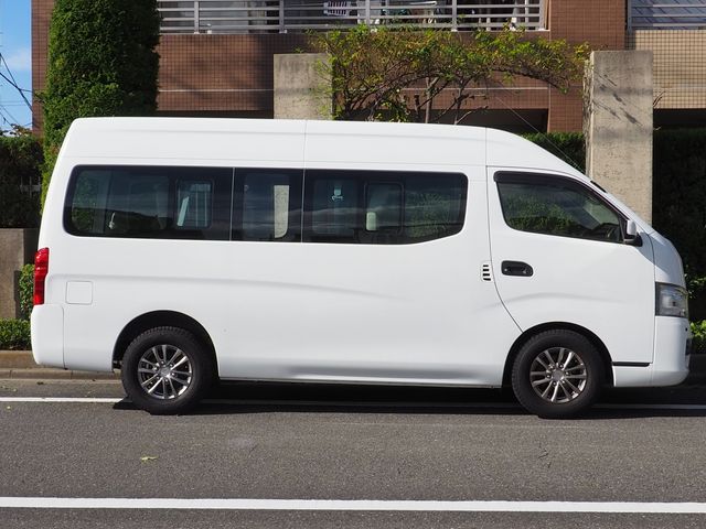 Nissan NV350 Caravan 2015-06 14732-15