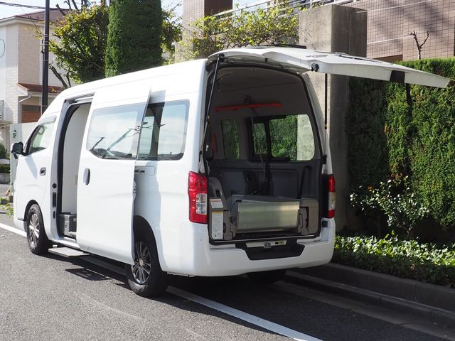Nissan NV350 Caravan 2015-06 14732-0