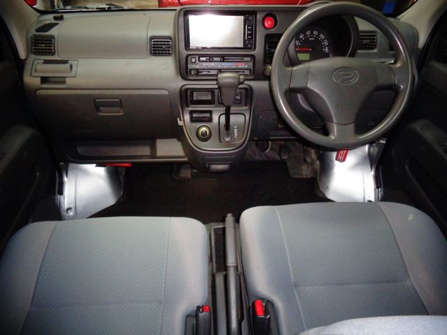 Daihatsu HIJET CARGO 2017-07 11323-20