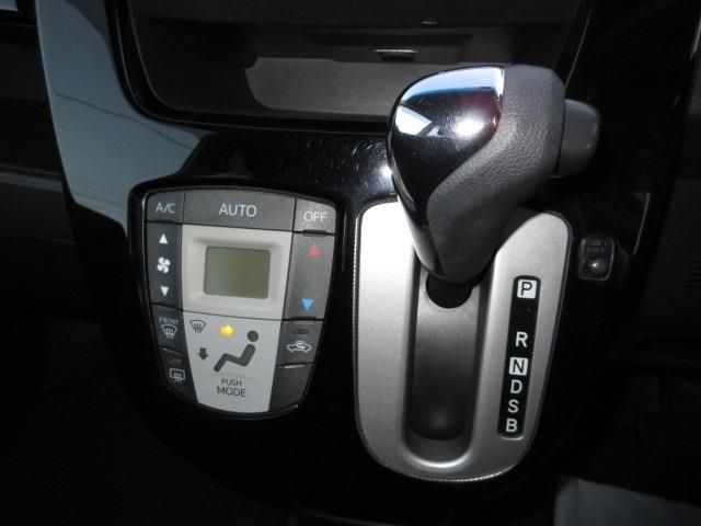 Daihatsu MOVE CUSTOM 2013-08 13736-17