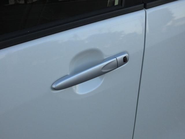 Daihatsu MOVE CUSTOM 2013-08 13736-12