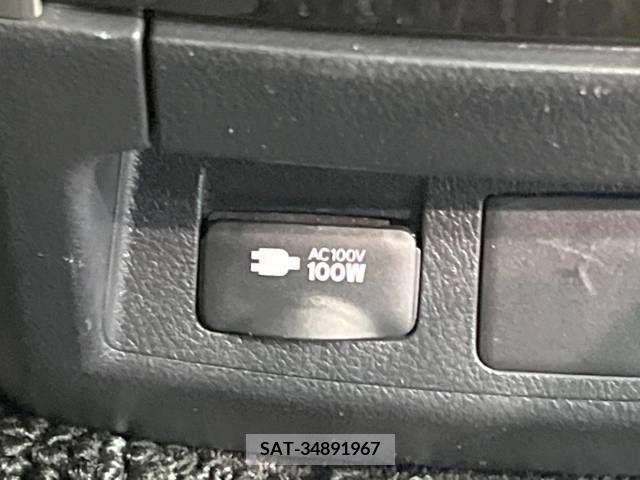 Toyota VELLFIRE 2017-07 209971-6