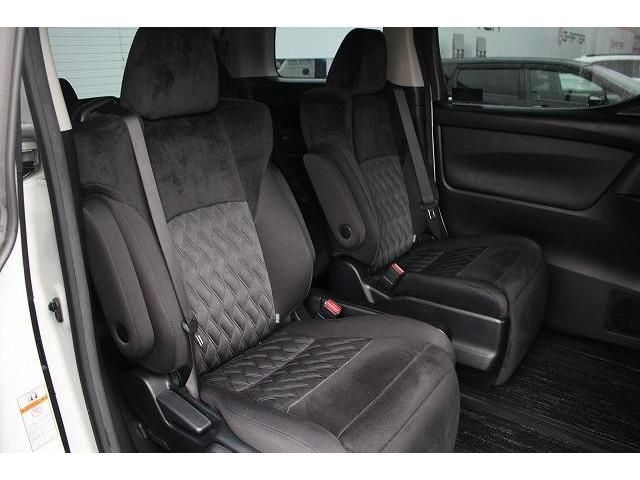 Toyota ALPHARD 2018-10 183924-13