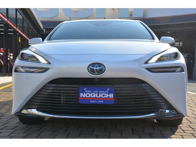 Toyota Mirai 2021-07 194057-1