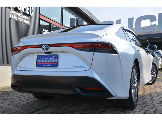 Toyota Mirai 2021-07 194057-4