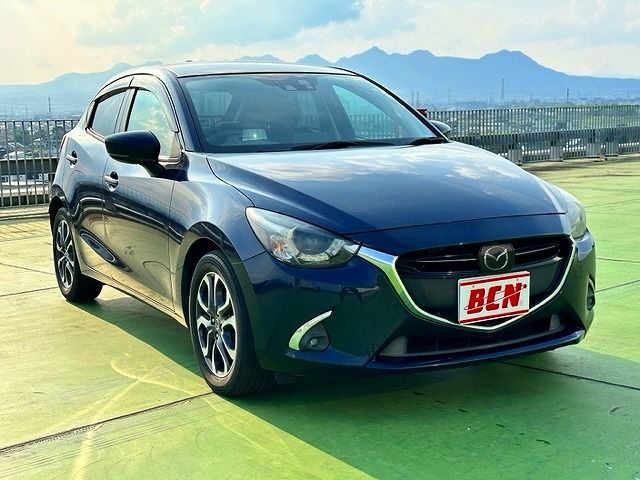 Mazda DEMIO 2017-03 4812-6