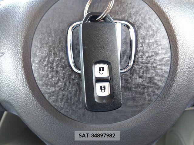 Honda N-ONE 2017-11 307598-15