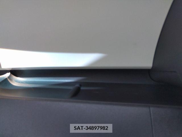 Honda N-ONE 2017-11 307598-12
