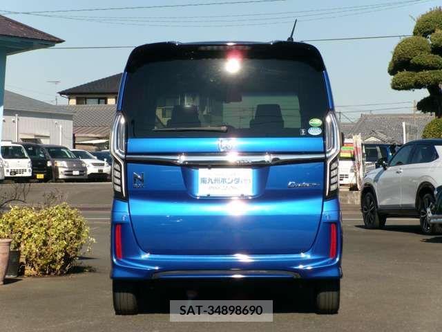 Honda N BOX CUSTOM 2017-11 204845-6