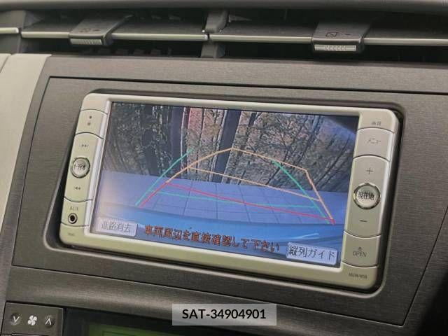 Toyota PRIUS 2009-10 366529-3