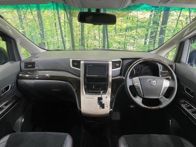 Toyota VELLFIRE 2013-01 183438-1
