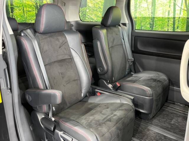 Toyota VELLFIRE 2013-01 183438-8