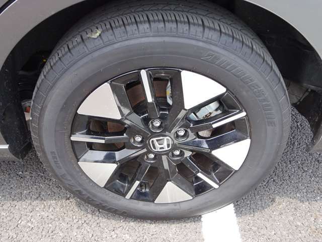 Honda e 2022-07 18047-13