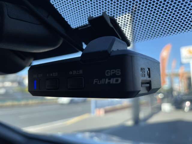 Nissan LEAF 2018-01 182246-7