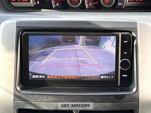 Toyota VOXY 2012-10 223882-11