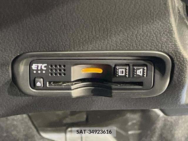 Honda VEZEL 2020-03 370086-7