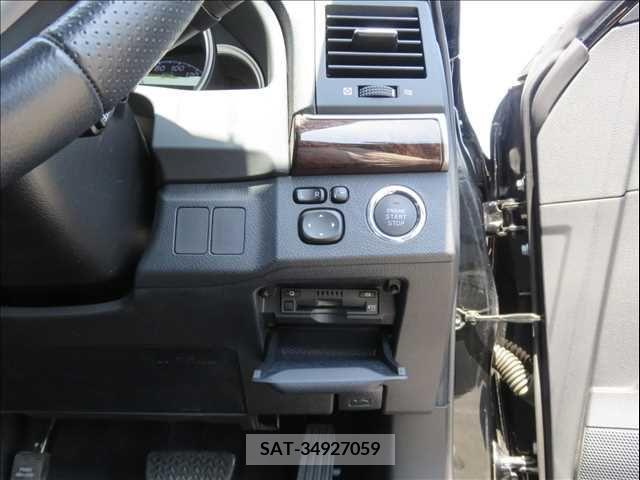Toyota MARK X 2017-03 276313-13