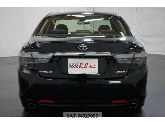 Toyota MARK X 2017-03 276313-21