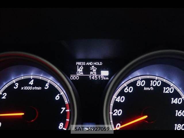 Toyota MARK X 2017-03 276313-4
