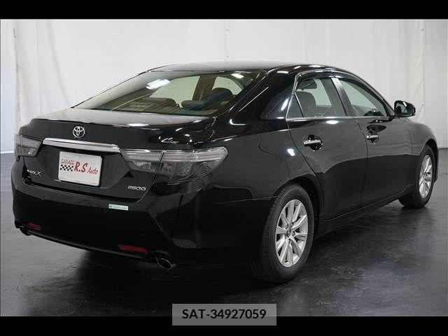Toyota MARK X 2017-03 276313-8