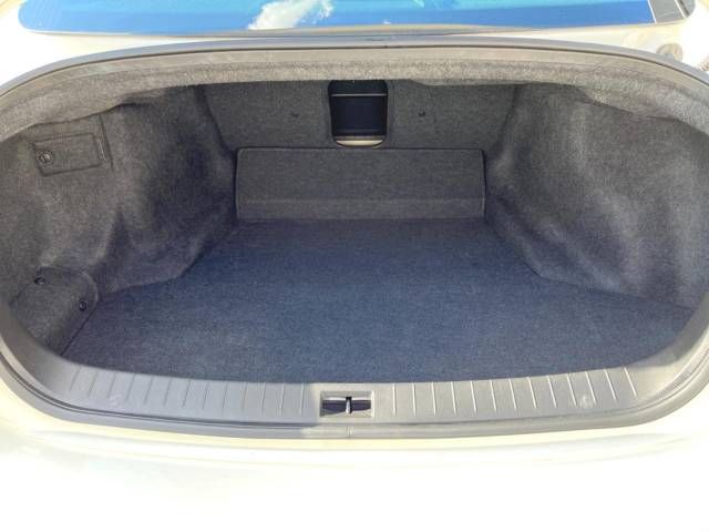 Nissan SKYLINE 2014-10 186034-10