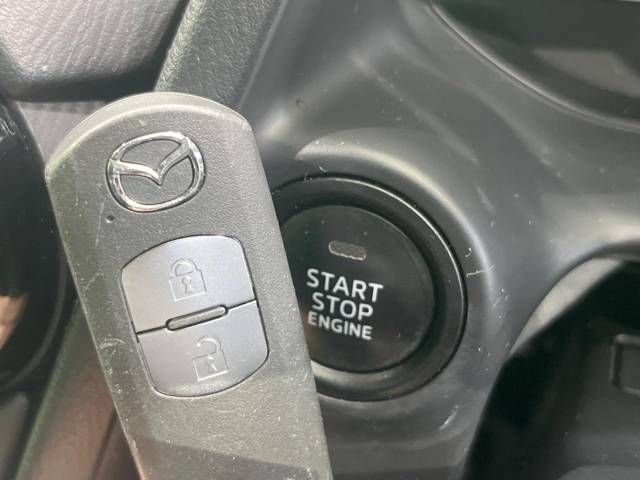 Mazda DEMIO 2016-05 24096-5