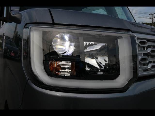 Daihatsu WAKE 2014-11 18752-18