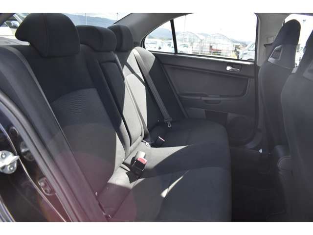 Mitsubishi LANCER 2014-02 194722-14