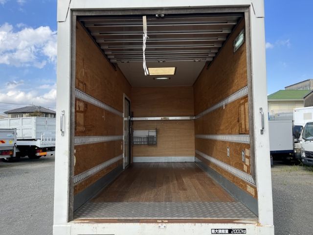Isuzu ELF TRUCK 2006-03 11751-7
