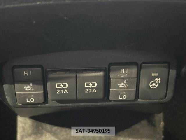 Toyota SIENTA 2020-10 218813-6