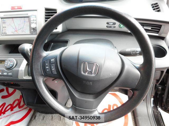 Honda FREED 2013-09 390993-7